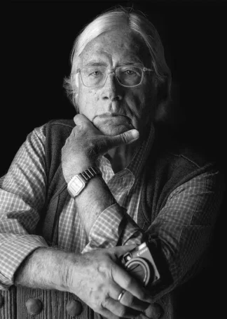 MIRANDO A CARLOS PEREZ SIQUIER